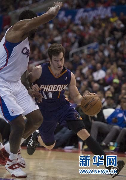 超出了现实 超出了现实