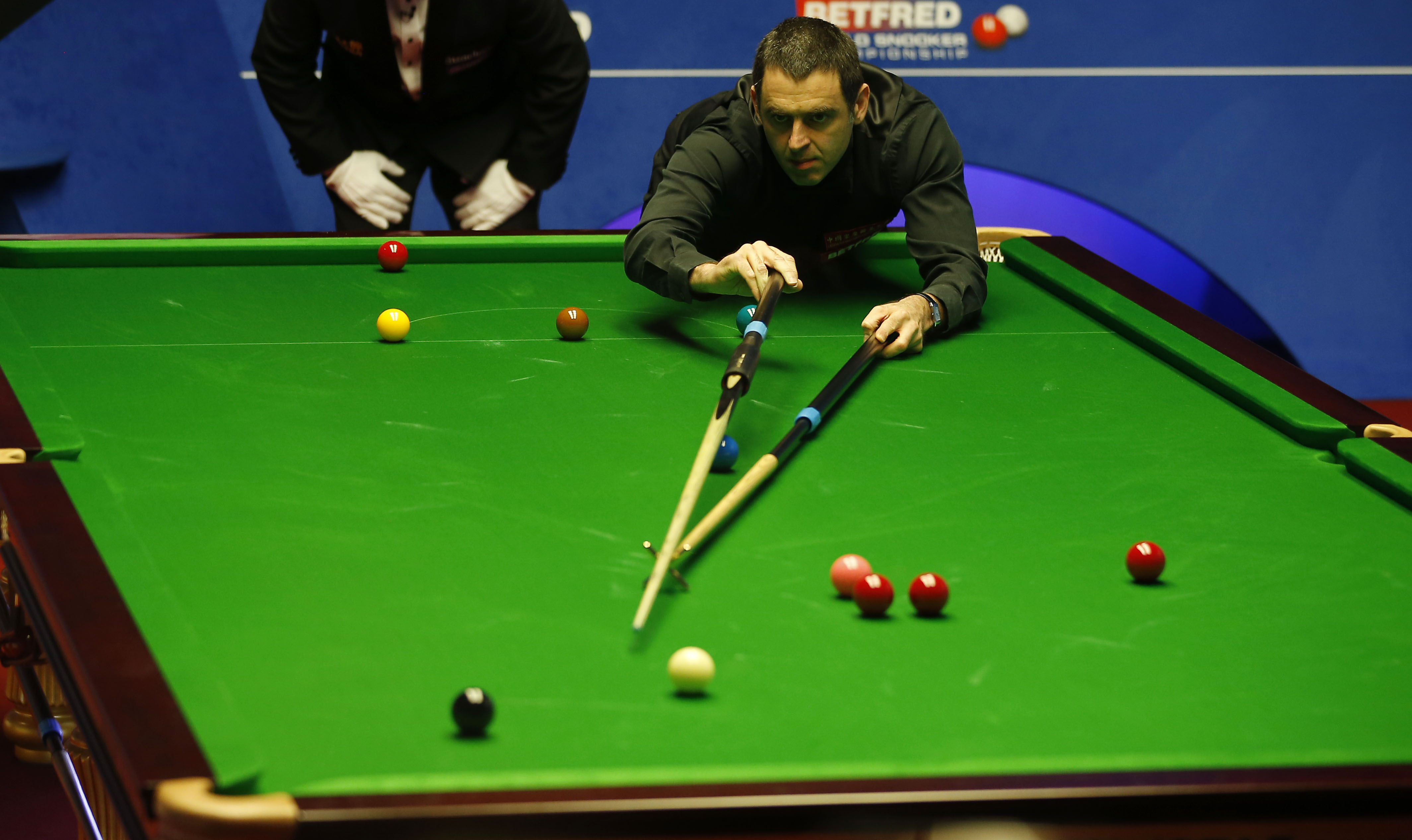 一如既往地 一如既往地