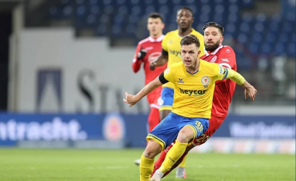 新生代球员 新生代球员